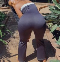 Zuena - escort in Ras al-Khaimah