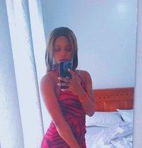 Zuena - escort in Ras al-Khaimah