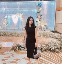 Zuna - escort in Surabaya