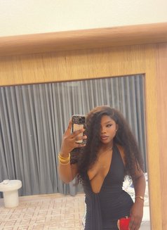 Zuri Bloom squirter and pegger - escort in Abu Dhabi Photo 14 of 15