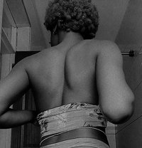 Zuri - escort in Nairobi