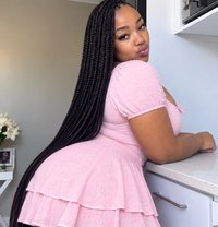 Zuri New - puta in Dakar