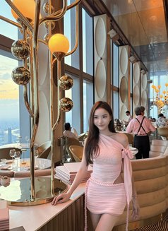 Zuri - escort in Bangkok Photo 11 of 13
