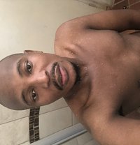 Zwe - Male escort in Durban