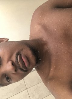 Zwe - Male escort in Durban Photo 4 of 5