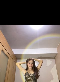 Zynn - puta in Manila Photo 6 of 7