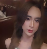 Zyzylee - Transsexual escort in Kuala Lumpur